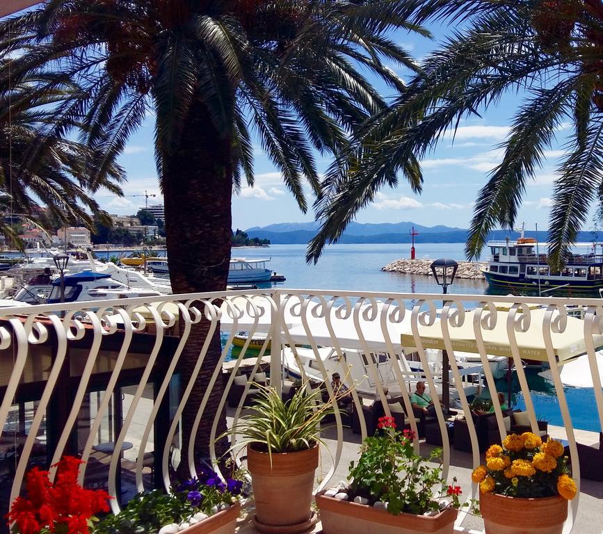 Boutique Waterfront Apartments Подгора Экстерьер фото