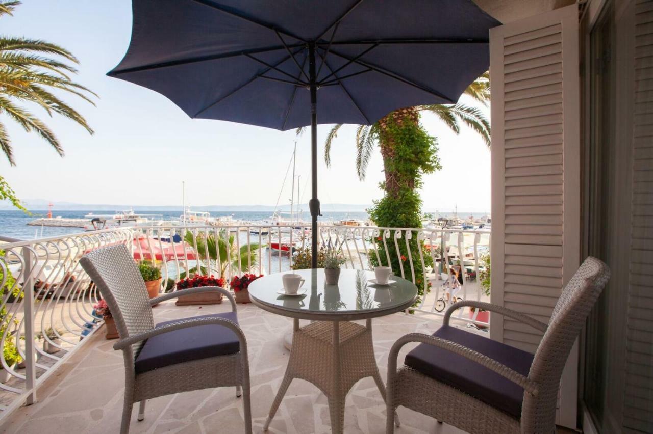 Boutique Waterfront Apartments Подгора Экстерьер фото